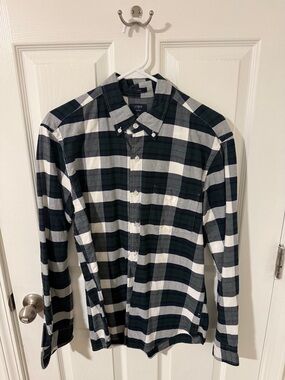 J. Crew Men's Black, Green and White Plaid Button-Down Shirt